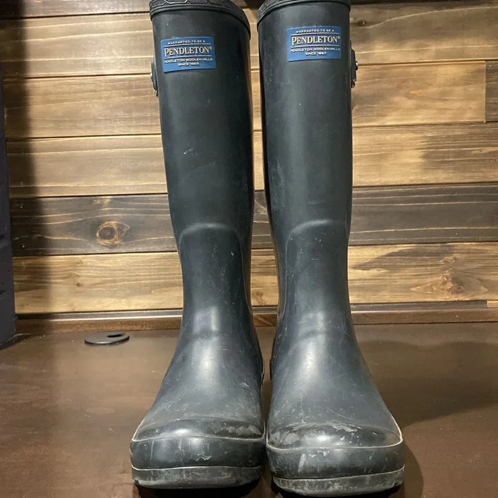 Pendleton Tall Rain Rubber Boots Size 7